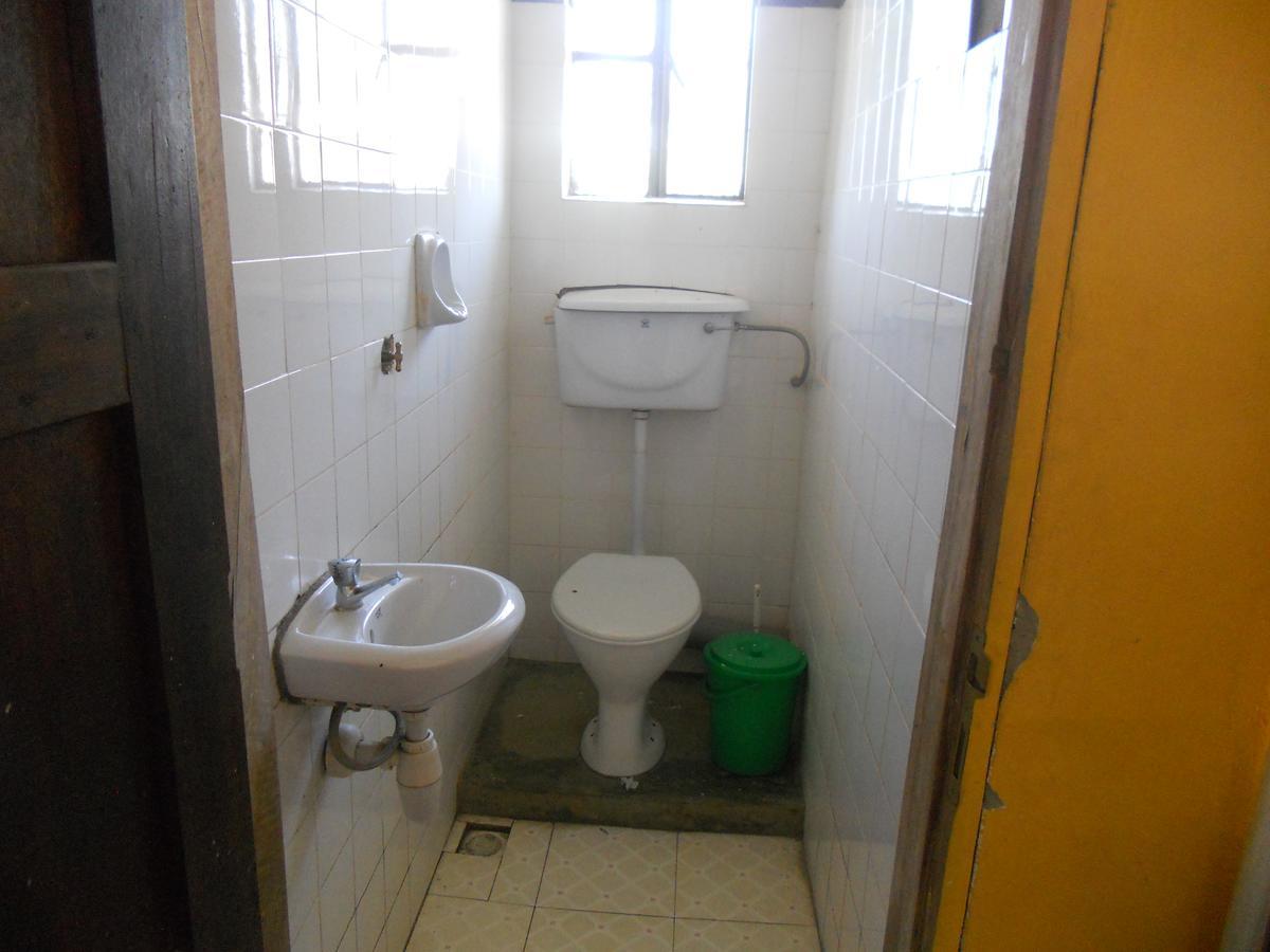 Masaka Backpackers, Tourists Cottage & Campsite Εξωτερικό φωτογραφία