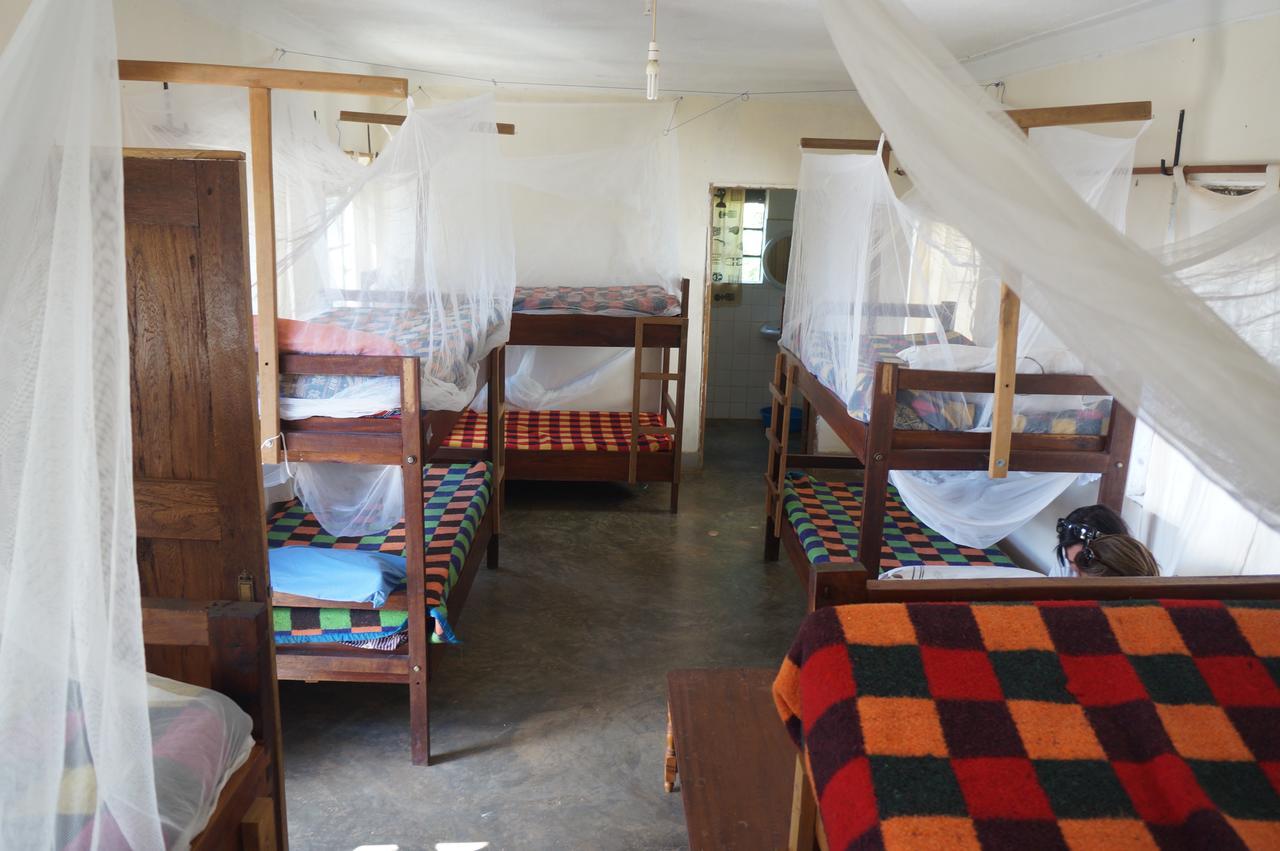 Masaka Backpackers, Tourists Cottage & Campsite Εξωτερικό φωτογραφία
