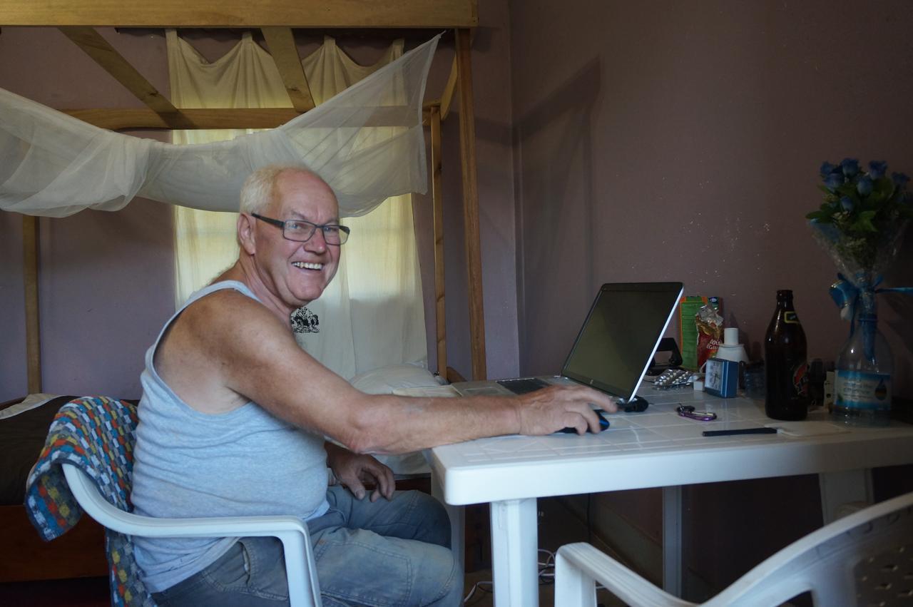 Masaka Backpackers, Tourists Cottage & Campsite Εξωτερικό φωτογραφία