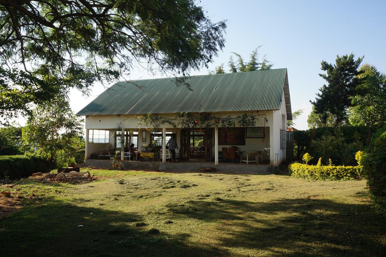 Masaka Backpackers, Tourists Cottage & Campsite Εξωτερικό φωτογραφία