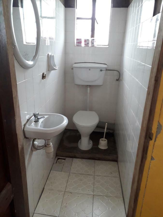 Masaka Backpackers, Tourists Cottage & Campsite Εξωτερικό φωτογραφία