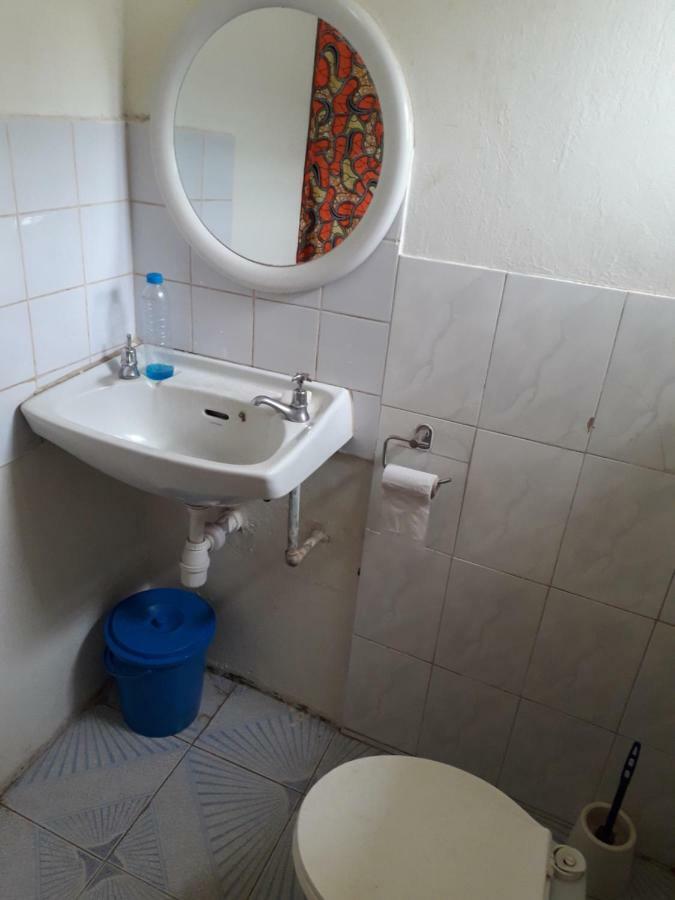 Masaka Backpackers, Tourists Cottage & Campsite Εξωτερικό φωτογραφία